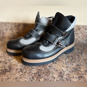 Martino Canadian Black leather & Wool Inlay boots